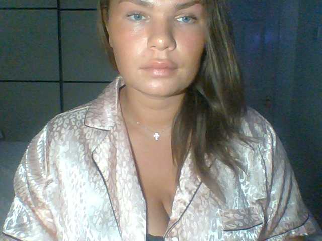 PrincessGem live cam on BongaCams