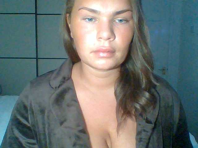 PrincessGem live cam on BongaCams