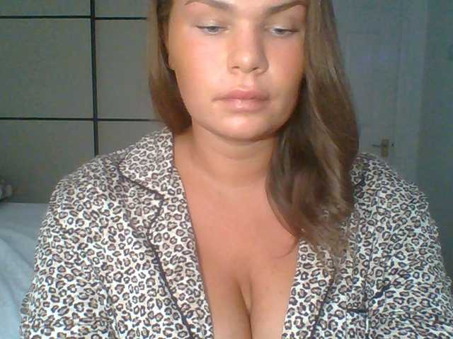 PrincessGem live cam on BongaCams