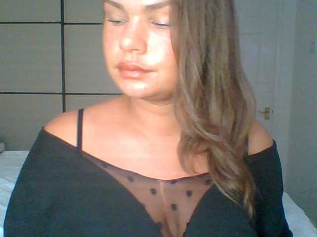 PrincessGem live cam on BongaCams