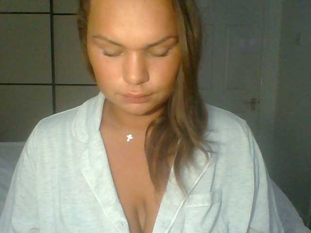 PrincessGem, live now on BongaCams