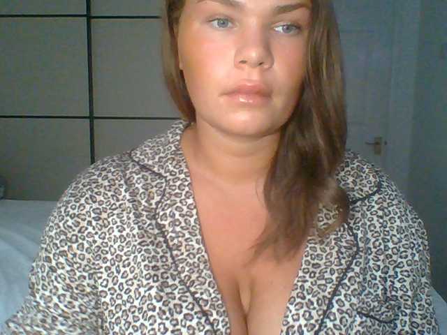 PrincessGem live cam on BongaCams