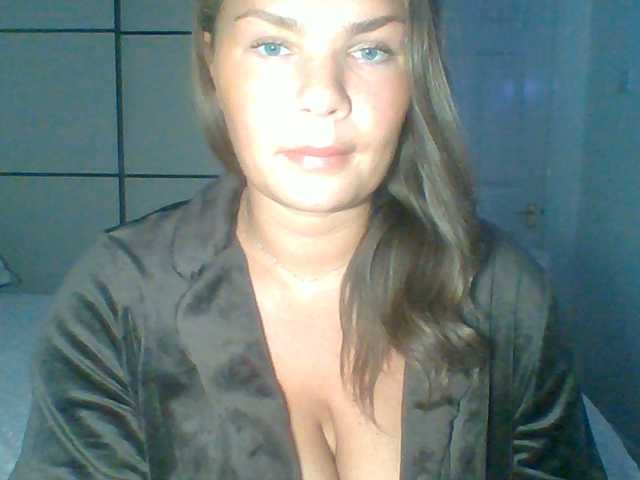 PrincessGem live cam on BongaCams