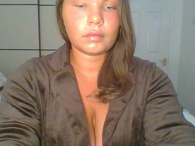 PrincessGem live cam on BongaCams