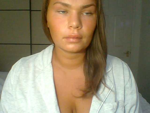 PrincessGem live cam on BongaCams
