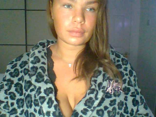 PrincessGem live cam on BongaCams