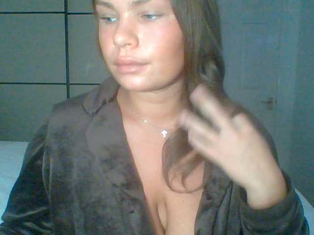 PrincessGem live cam on BongaCams