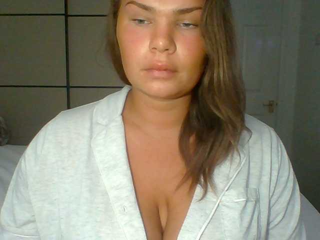 PrincessGem live cam on BongaCams