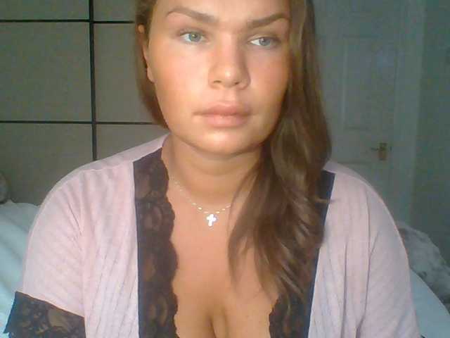 PrincessGem live cam on BongaCams