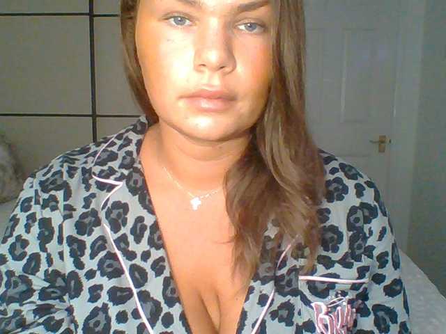 GEMMARMALADE — live female cam