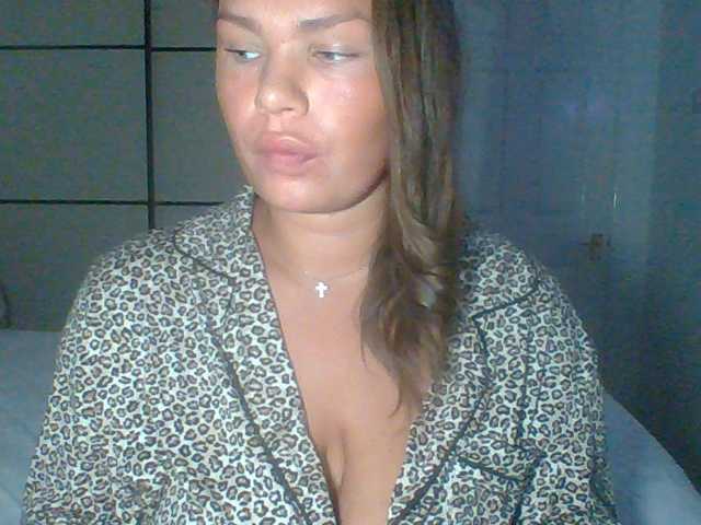 PrincessGem live cam on BongaCams