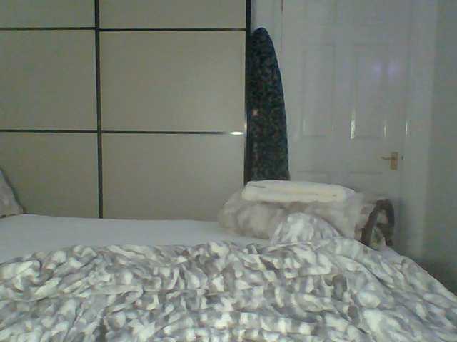 PrincessGem live cam on BongaCams