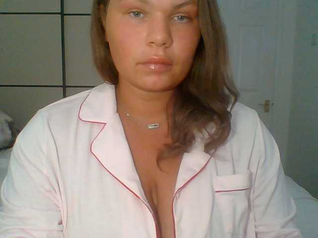 PrincessGem live cam on BongaCams