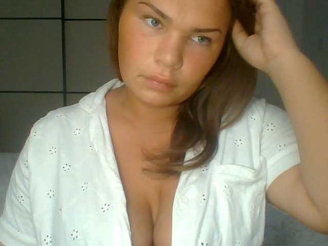 PrincessGem live cam on BongaCams