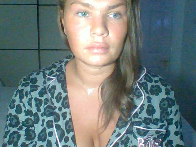 PrincessGem live cam on BongaCams