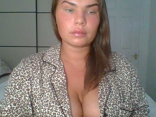 PrincessGem live cam on BongaCams