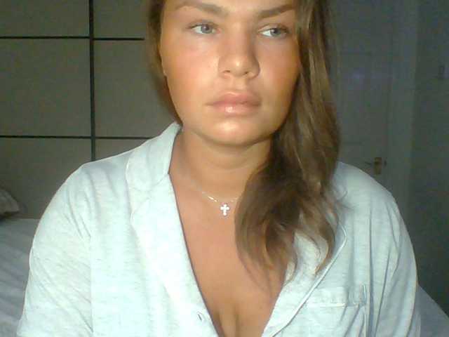 PrincessGem live cam on BongaCams