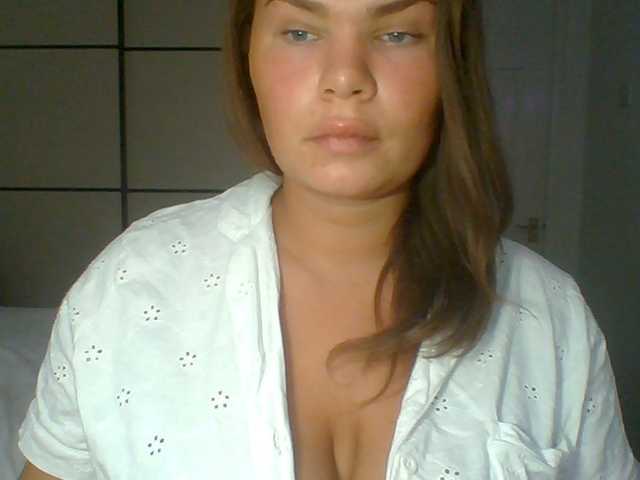 PrincessGem live cam on BongaCams