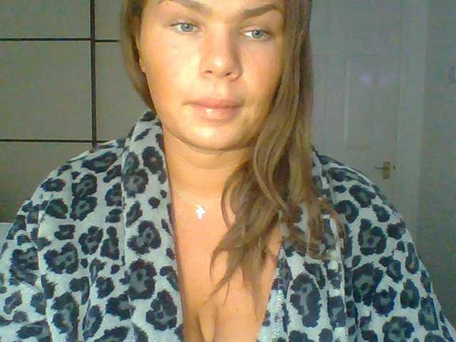 PrincessGem live cam on BongaCams