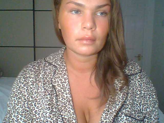 PrincessGem live cam on BongaCams