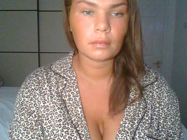 PrincessGem live cam on BongaCams