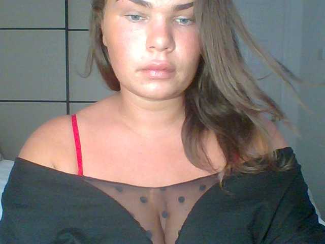 PrincessGem live cam on BongaCams