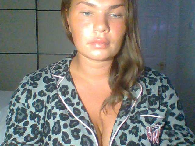 PrincessGem live cam on BongaCams
