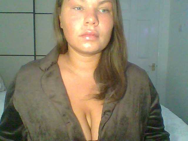 PrincessGem live cam on BongaCams