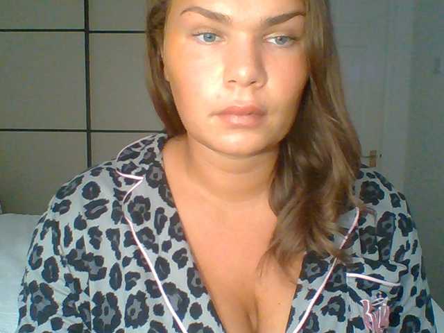 PrincessGem live cam on BongaCams