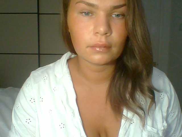 PrincessGem live cam on BongaCams