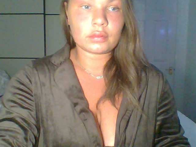 PrincessGem live cam on BongaCams