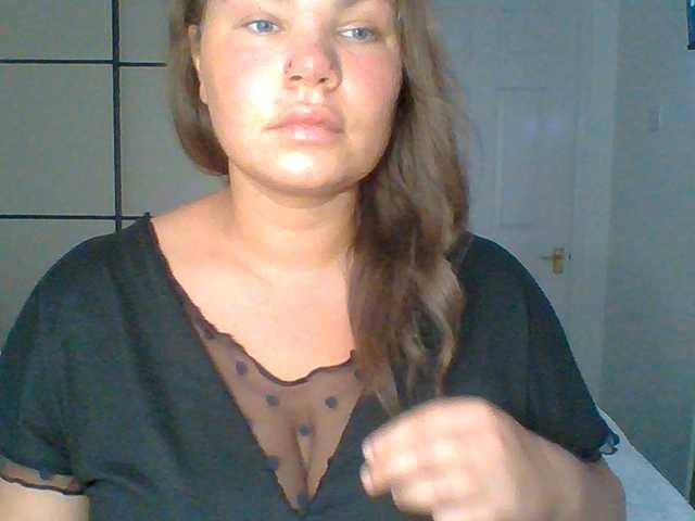 PrincessGem live cam on BongaCams