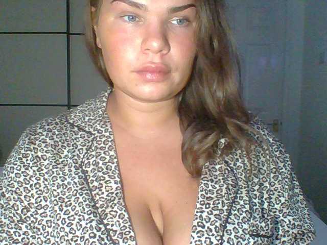 PrincessGem live cam on BongaCams