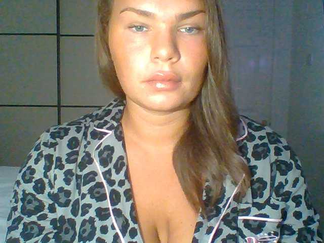 PrincessGem live cam on BongaCams
