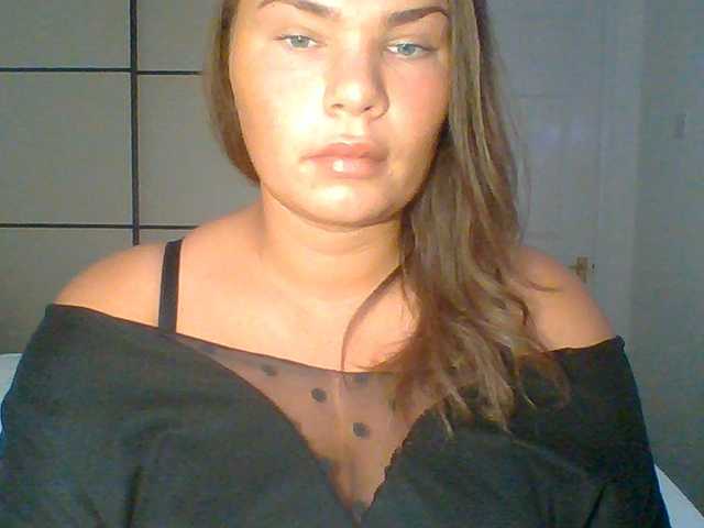 PrincessGem live cam on BongaCams