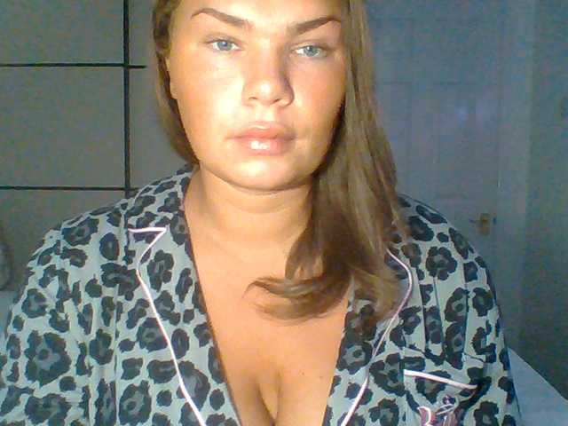 PrincessGem live cam on BongaCams