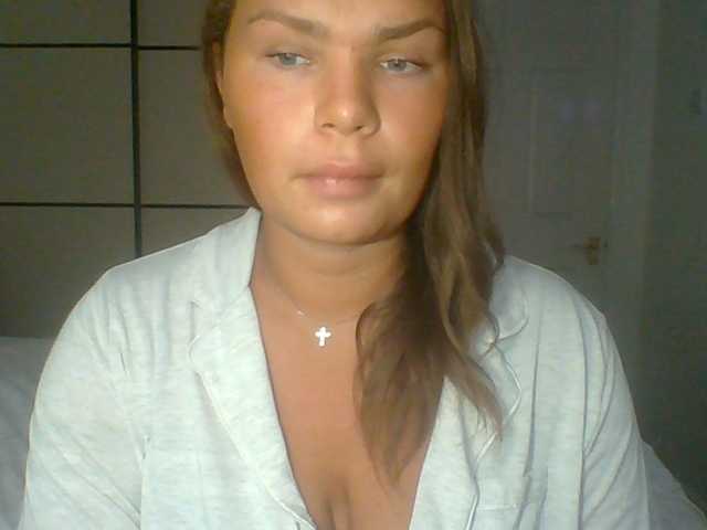 PrincessGem live cam on BongaCams
