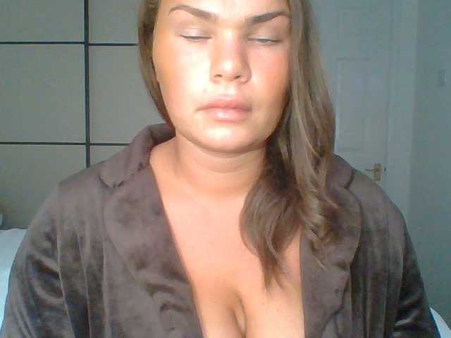 PrincessGem live cam on BongaCams
