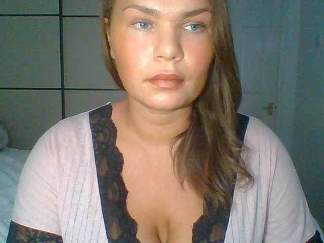 PrincessGem live cam on BongaCams