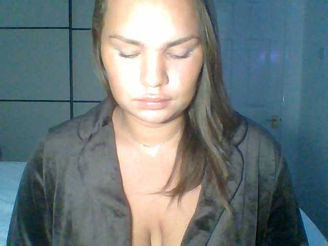 PrincessGem live cam on BongaCams