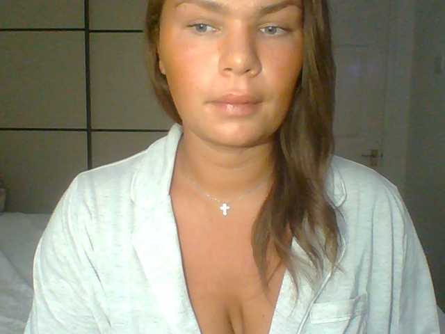 GEMMARMALADE live cam on BongaCams