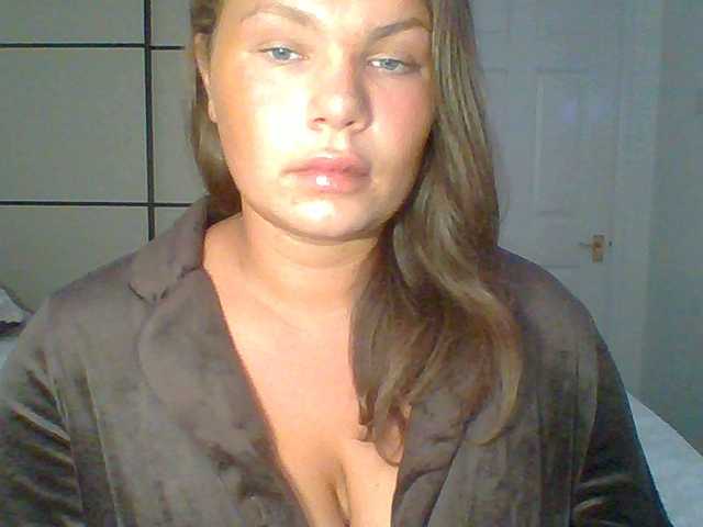 PrincessGem live cam on BongaCams