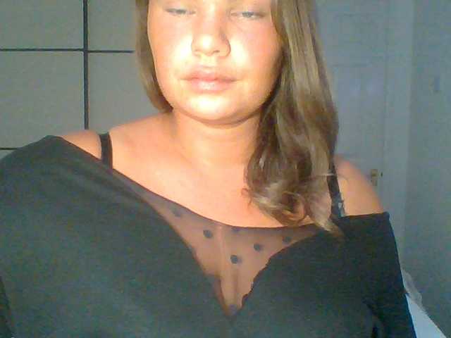 PrincessGem live cam on BongaCams