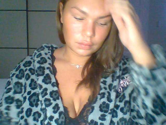 PrincessGem live cam on BongaCams