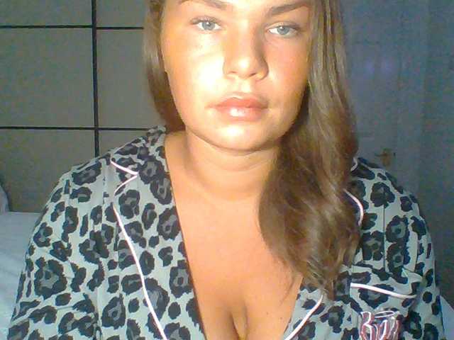 PrincessGem live cam on BongaCams