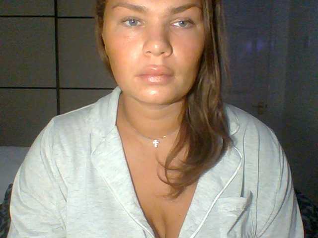 PrincessGem live cam on BongaCams