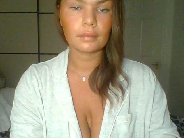 GEMMARMALADE live cam on BongaCams