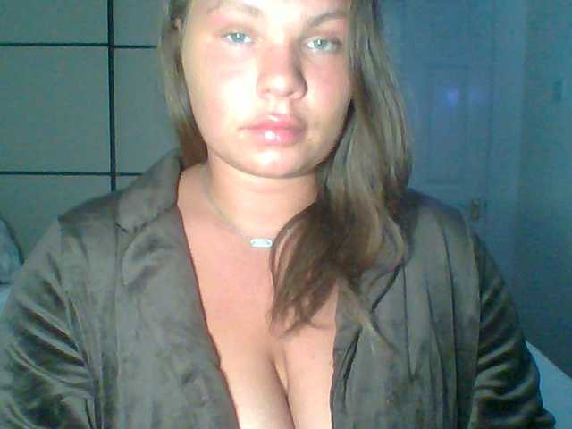 PrincessGem live cam on BongaCams