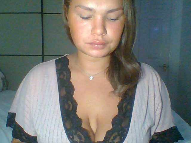 PrincessGem live cam on BongaCams