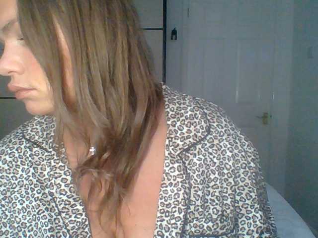 PrincessGem live cam on BongaCams